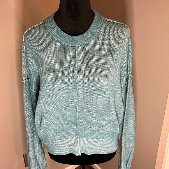 NWOT SO‎ xsmall blue cropped sweater with exposed seam detail. - Picture 1 of 5